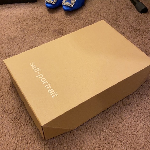 Self portrait Pleated Wrap Top Ivory - Picture 8 of 8